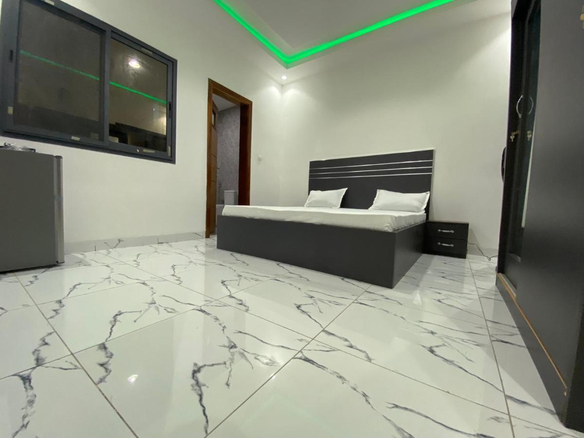 Apartament Chez El Hadji Et Hamidou Dakar Zewnętrze zdjęcie